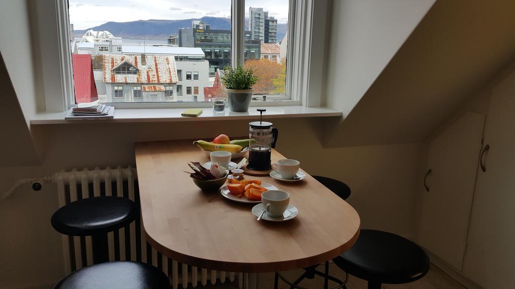 Skolavoerthustigur Apartments Reykjavík Pokój zdjęcie